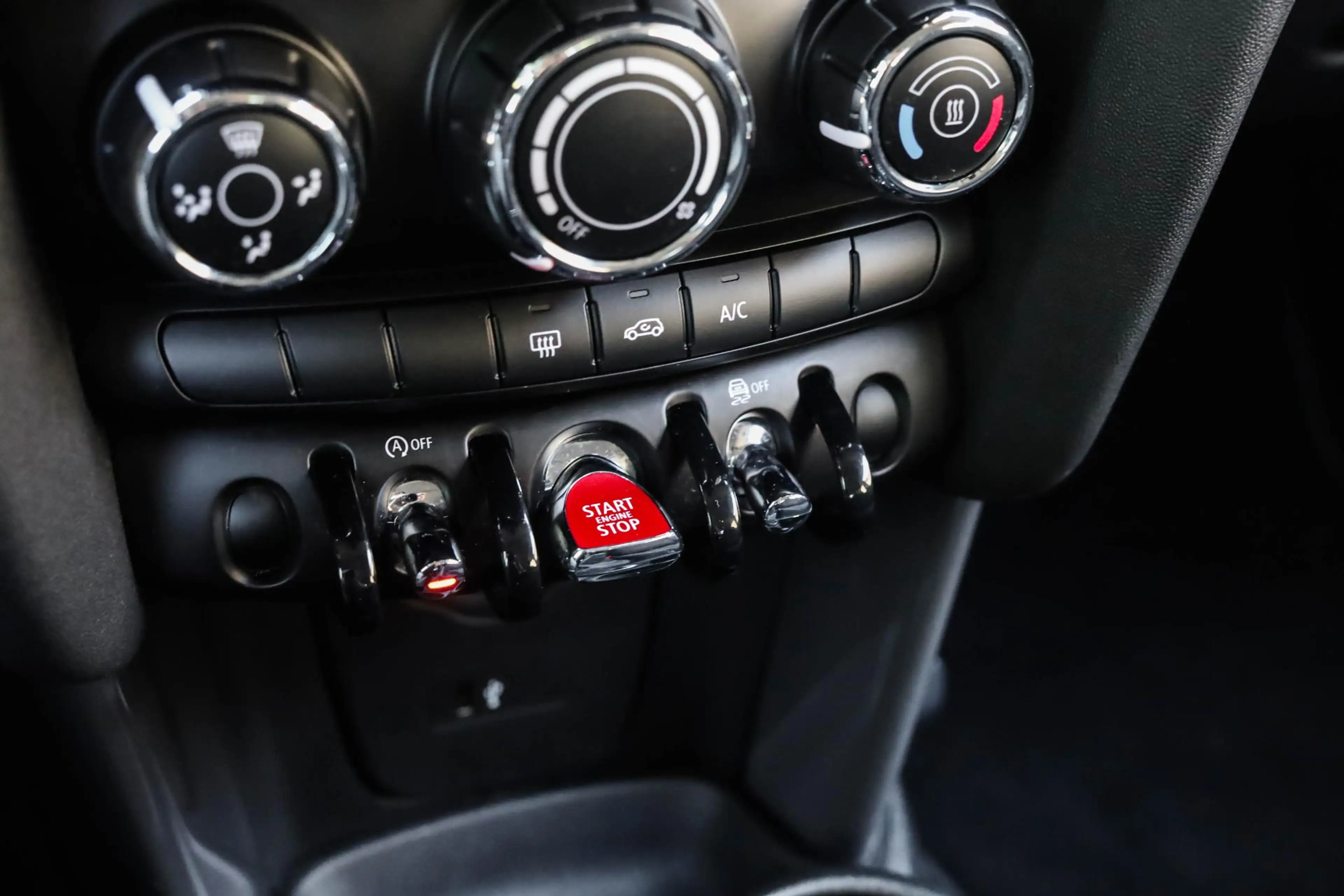 MINI One 5-Deurs 1.5 First Apple Carplay Navigatie — photo 21