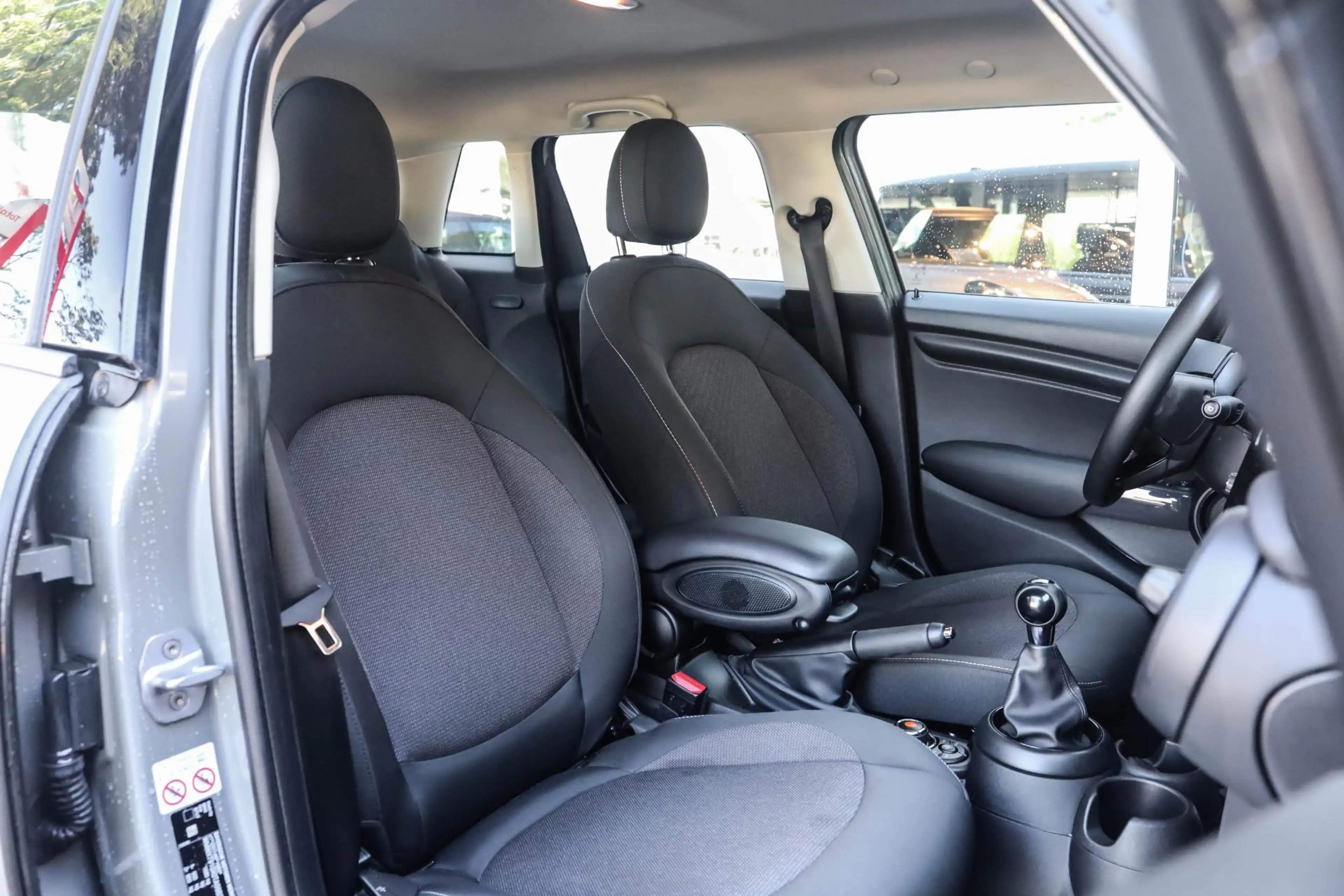 MINI One 5-Deurs 1.5 First Apple Carplay Navigatie — photo 33