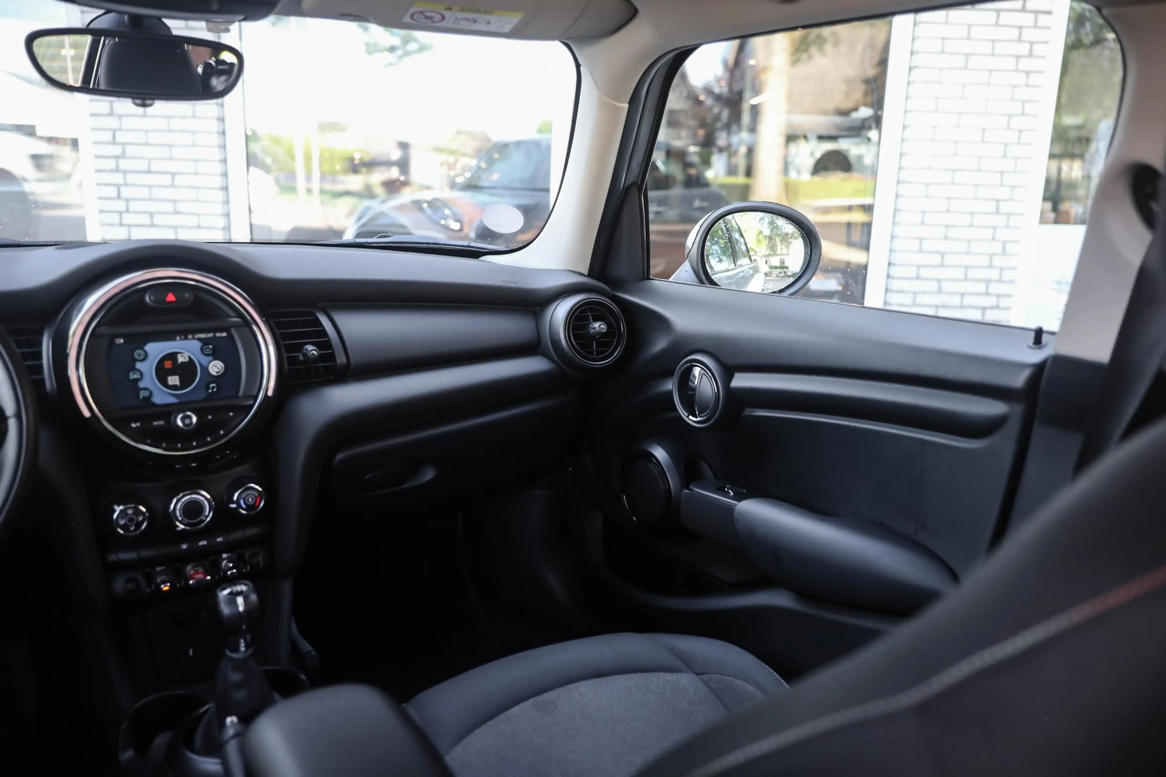 MINI One 5-Deurs 1.5 First Apple Carplay Navigatie — photo 44