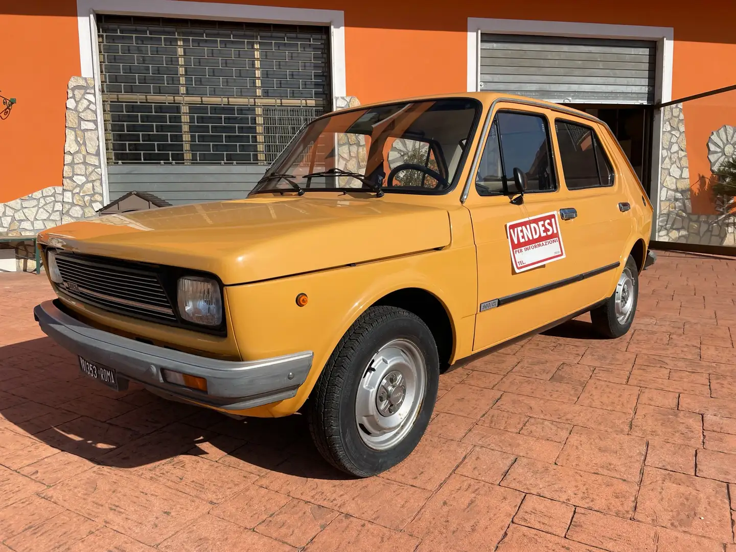 Fiat 127 4p 0.9 Jaune - 1