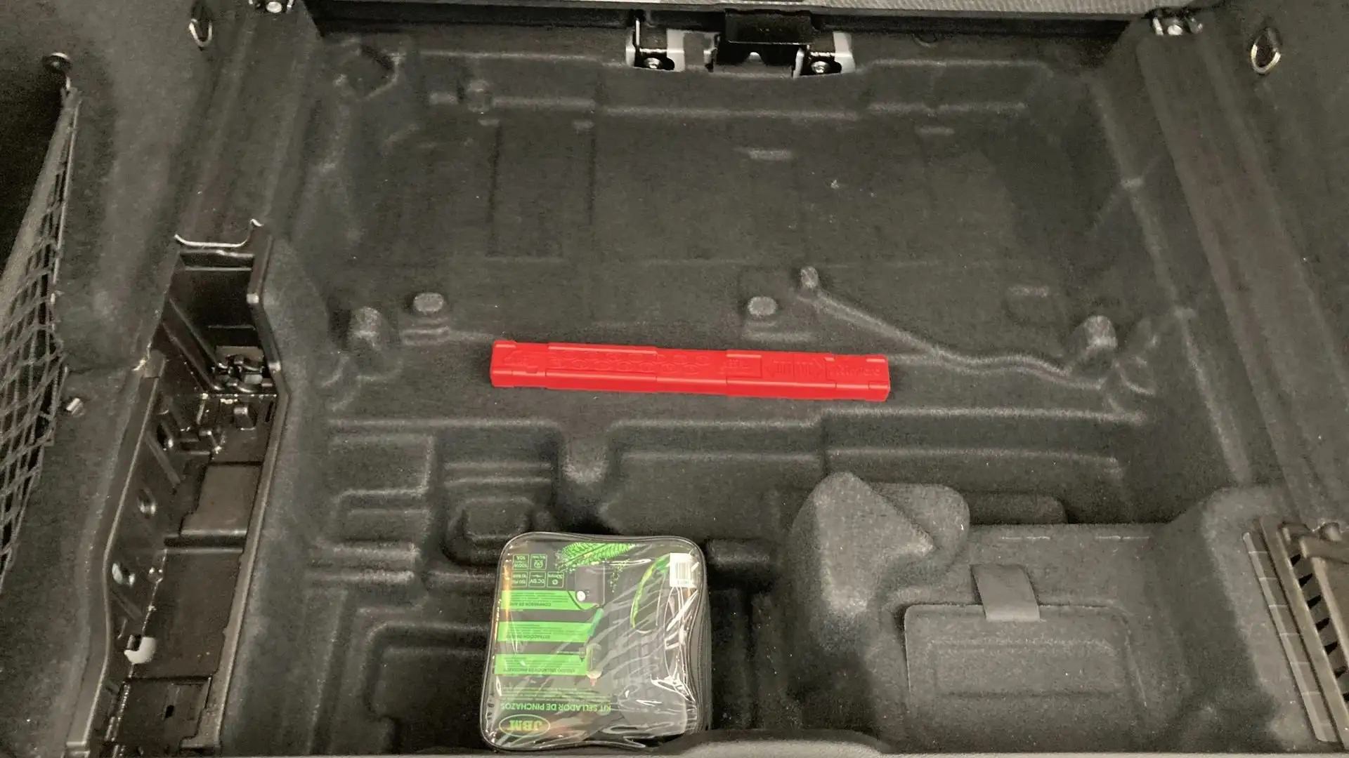 Mercedes-Benz GLC 300 300d 4Matic 9G-Tronic Plateado - 2