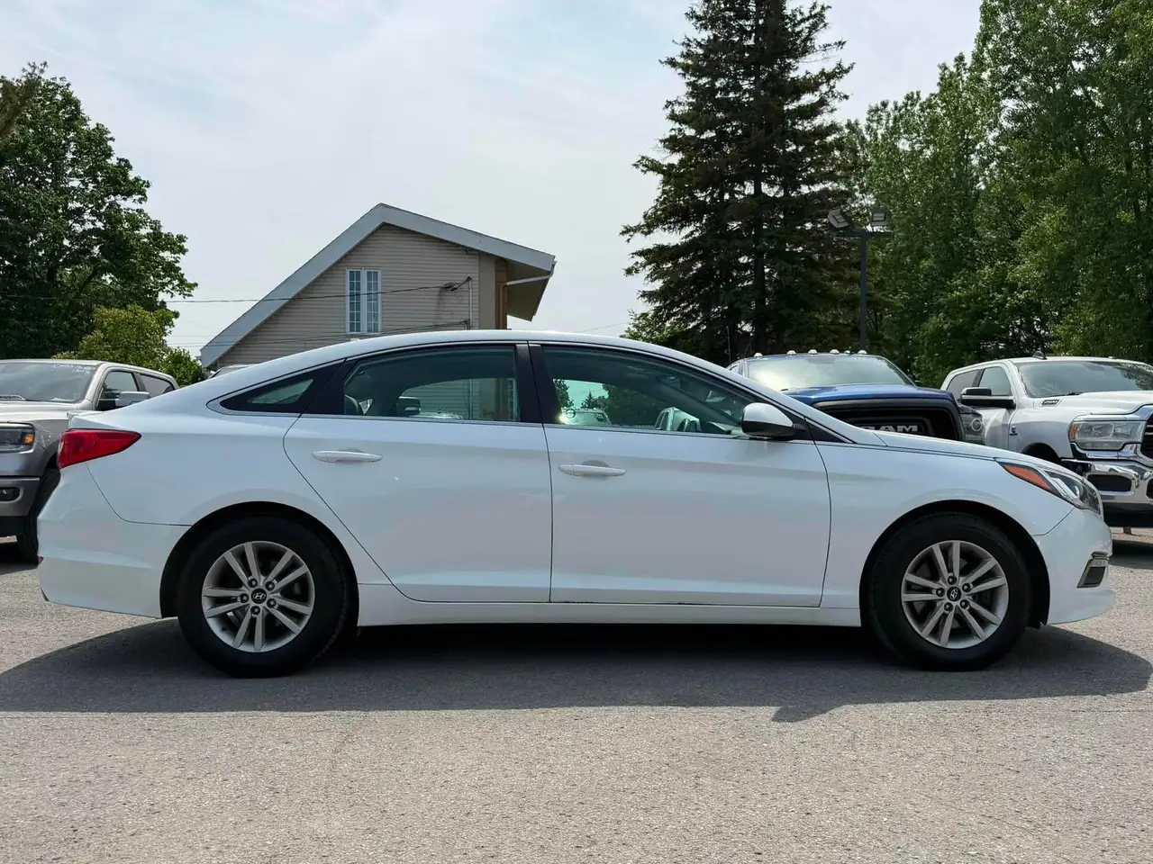 Hyundai SONATA снимка Hyundai SONATA