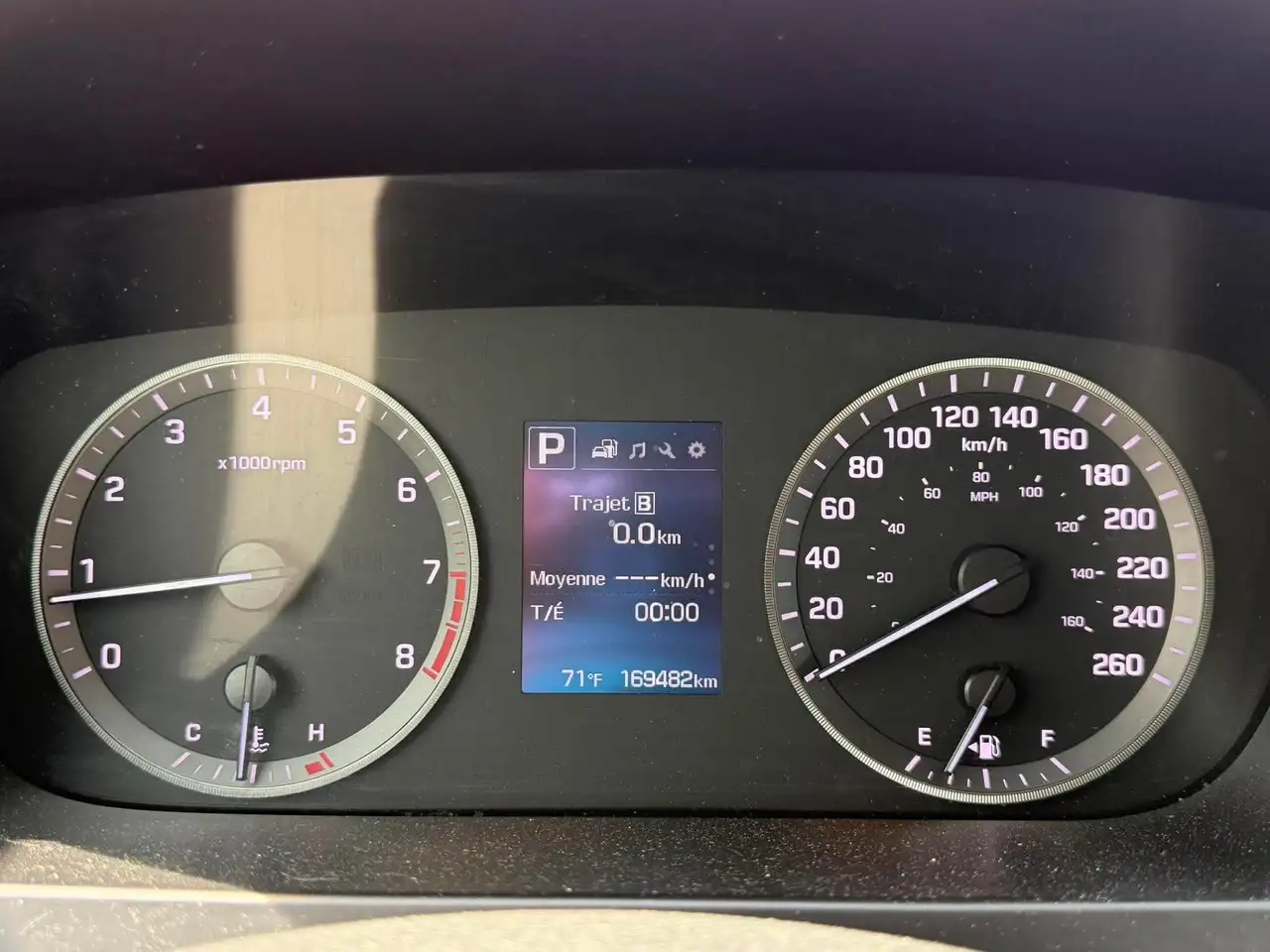 Hyundai SONATA снимка Hyundai SONATA