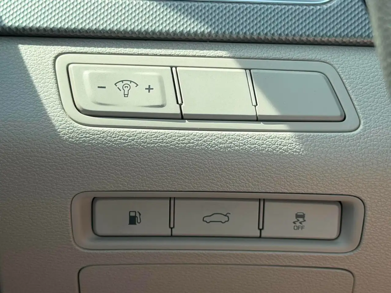 Hyundai SONATA снимка Hyundai SONATA