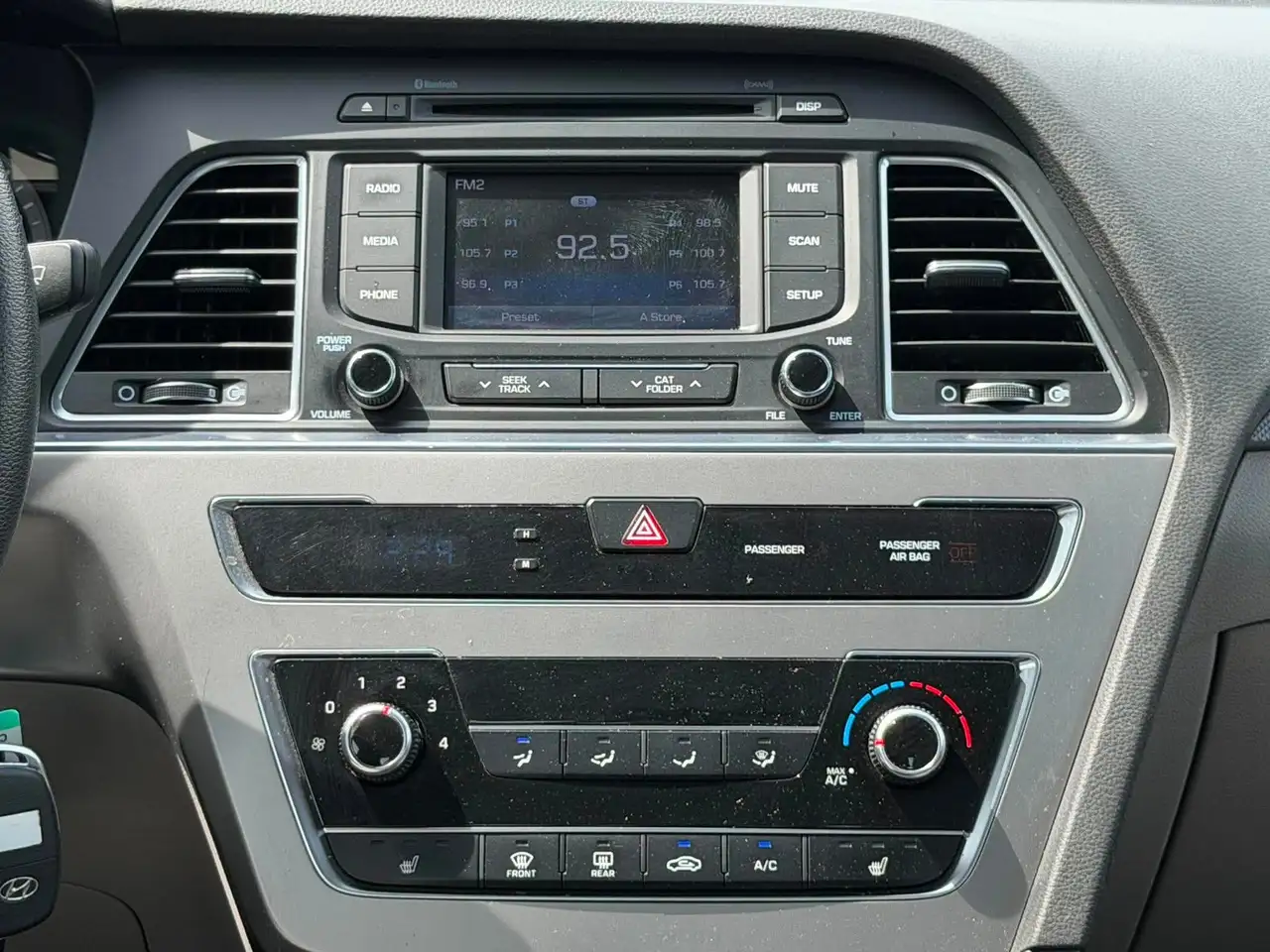 Hyundai SONATA снимка Hyundai SONATA