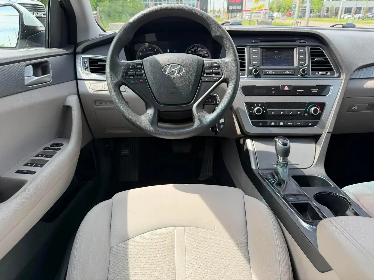 Hyundai SONATA снимка Hyundai SONATA