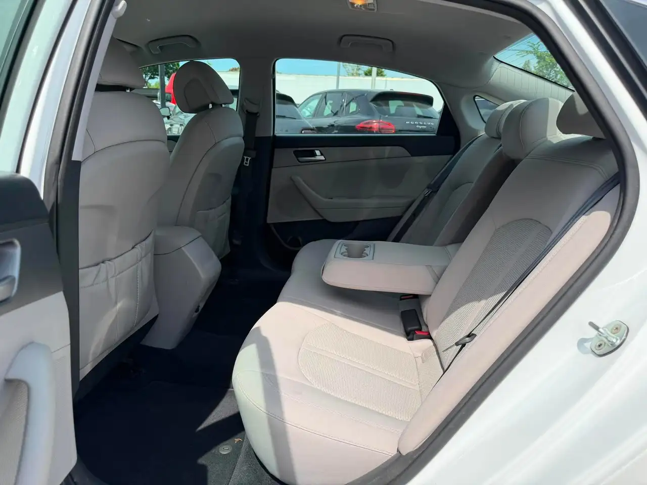 Hyundai SONATA снимка Hyundai SONATA