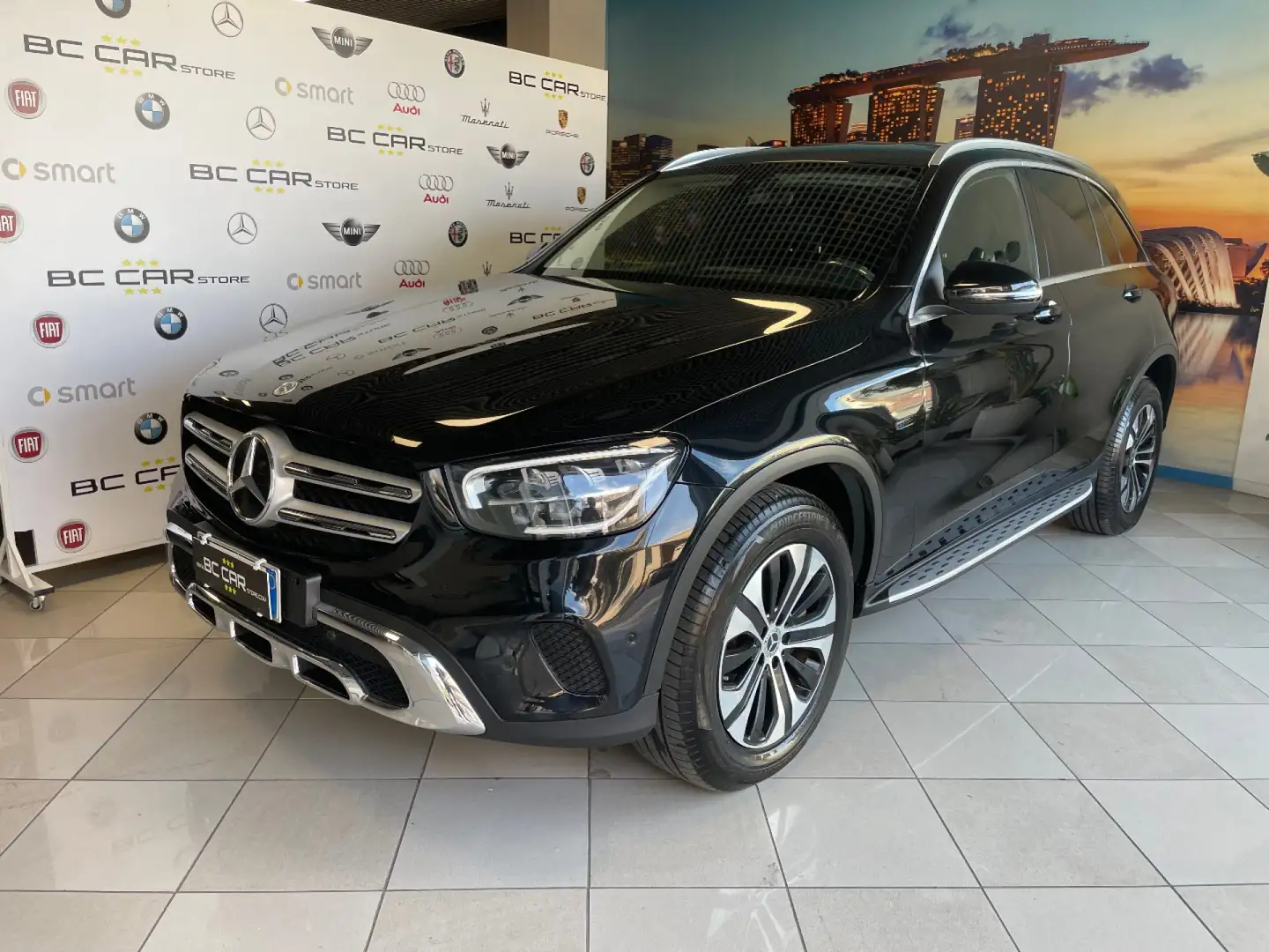 Mercedes-Benz GLC 300 De 4Matic Business Extra Nero - 1
