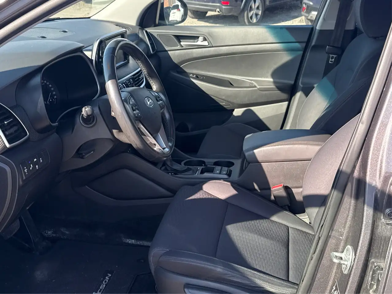 Hyundai TUCSON снимка Hyundai TUCSON