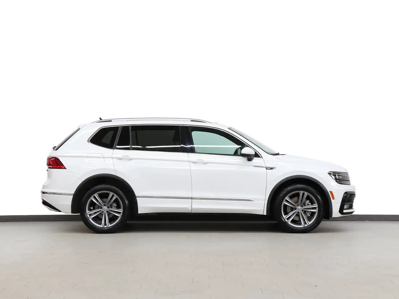 Volkswagen Tiguan снимка Volkswagen Tiguan