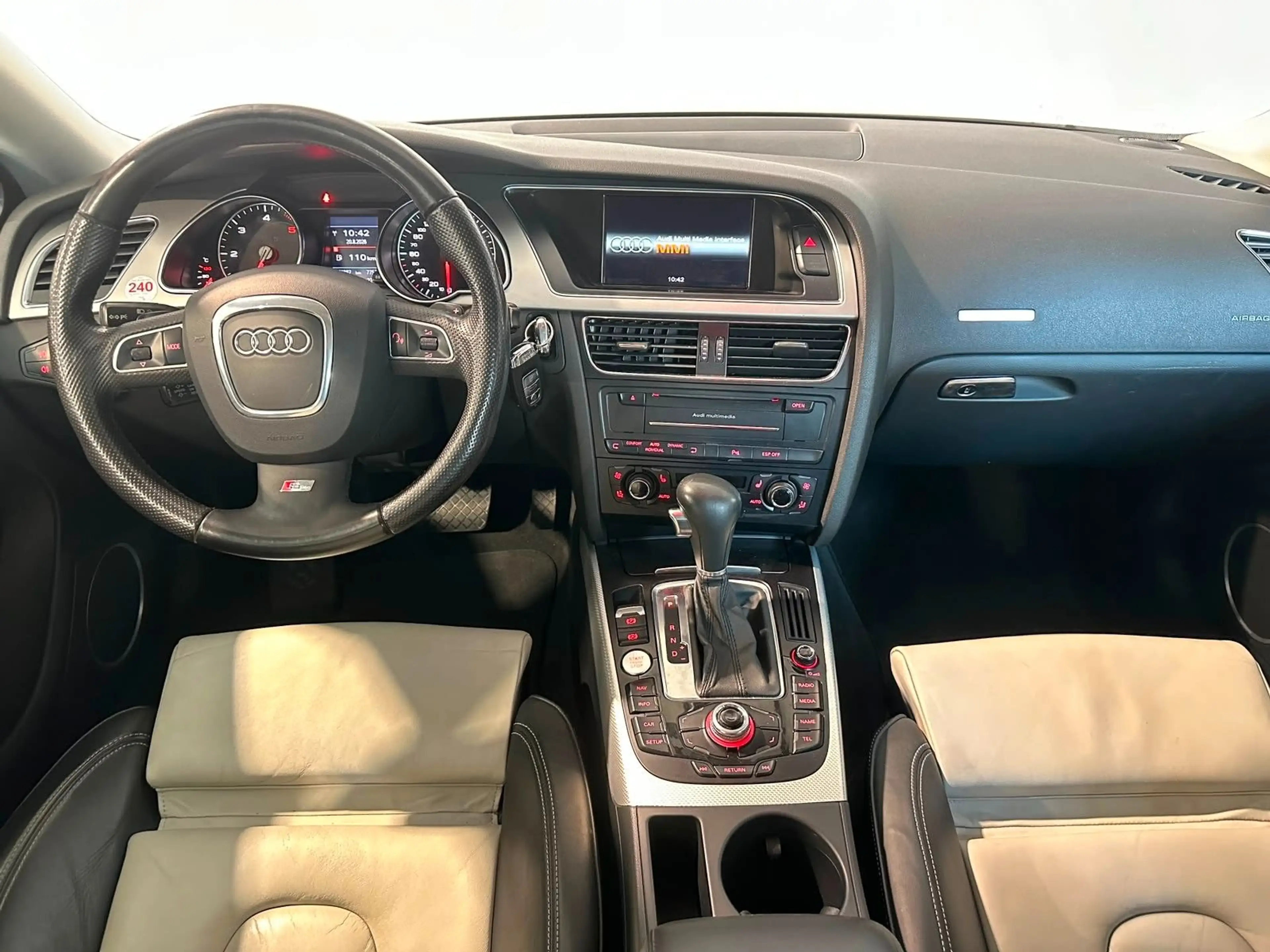 Audi A5 3.0 TDI S-LINE LEDER NAVI XENON 2.HD — photo 6