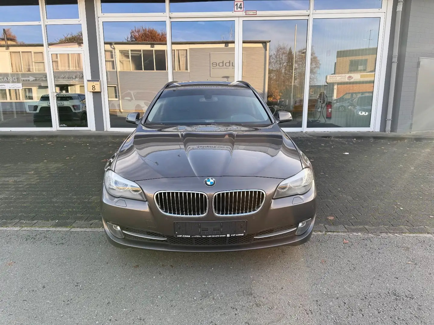 BMW 520 5 Touring 520 d*TEMPOMAT*TÜV-HU NEU* Braun - 2