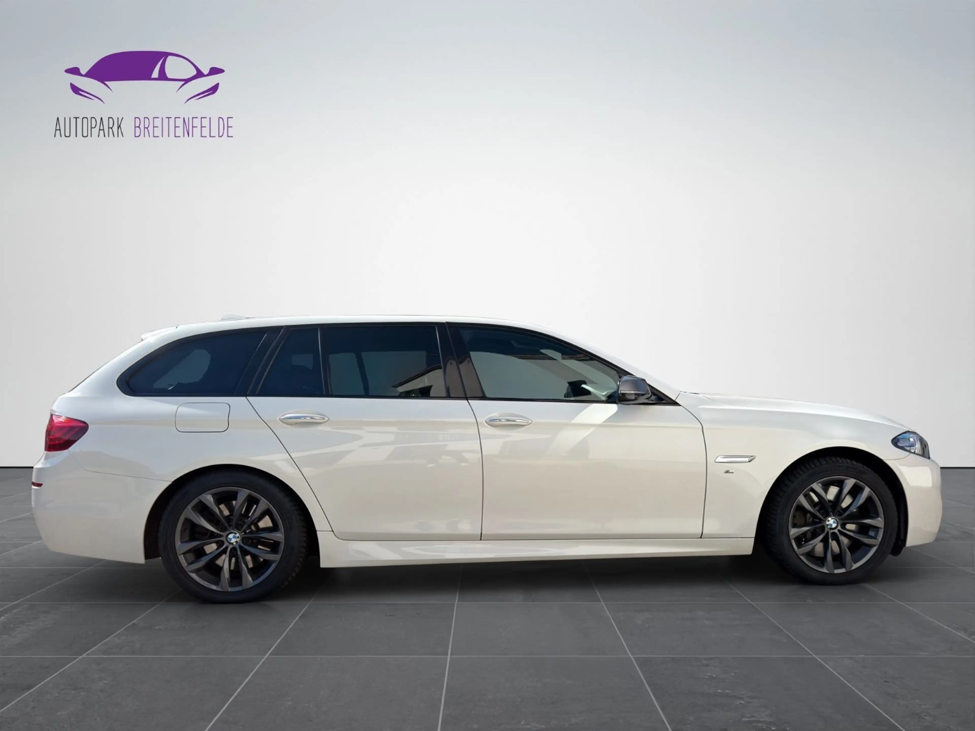 BMW 550 5 Touring M550 d xDrive — photo 4