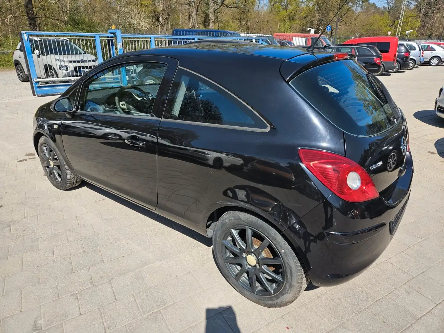 Opel Corsa D Edition Schwarz - 2