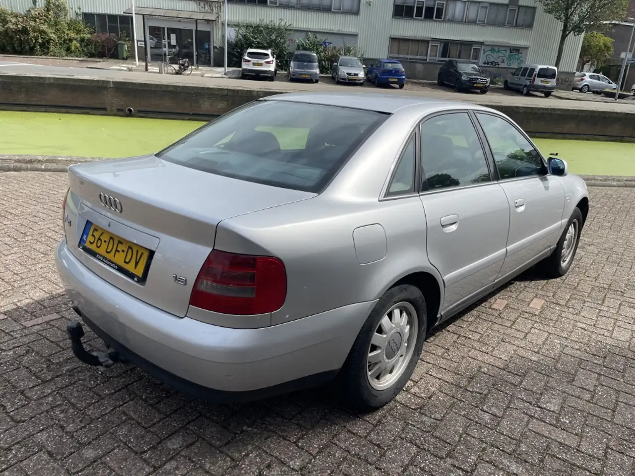 Audi A4 Limousine 1.8 5V Advance Inruilauto Meeneemprijs, foto 3