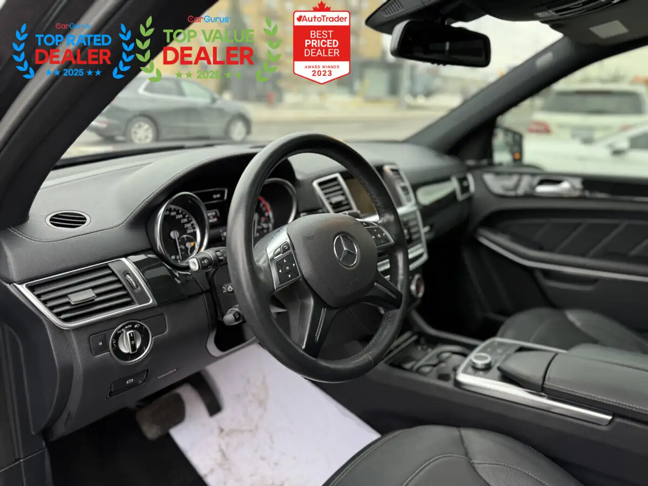 Mercedes-Benz GL-Class снимка Mercedes-Benz GL-Class