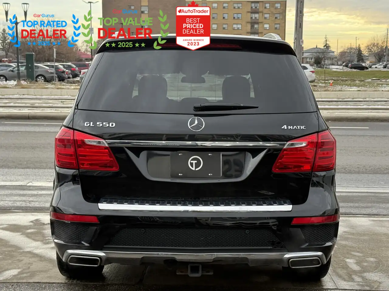 Mercedes-Benz GL-Class снимка Mercedes-Benz GL-Class