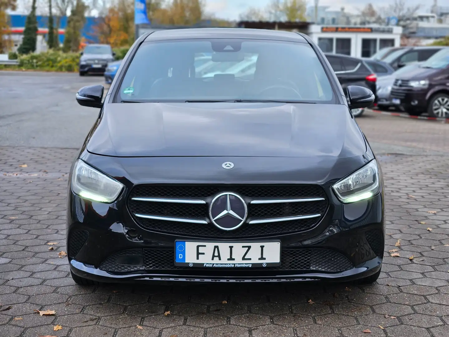 Mercedes-Benz B 180 B 180 d 8G-DCT Style  Modell 2020 Turbo NEU Schwarz - 1