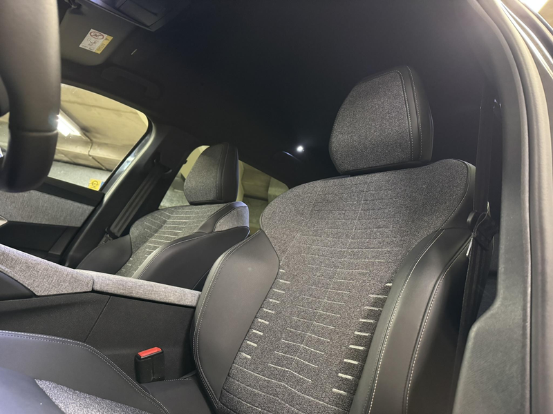 Peugeot 5008 1.2 Hybrid 145 Allure 7p — photo 15