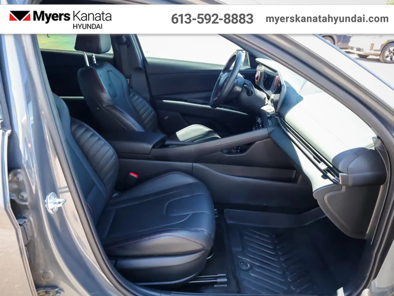 Hyundai ELANTRA снимка Hyundai ELANTRA