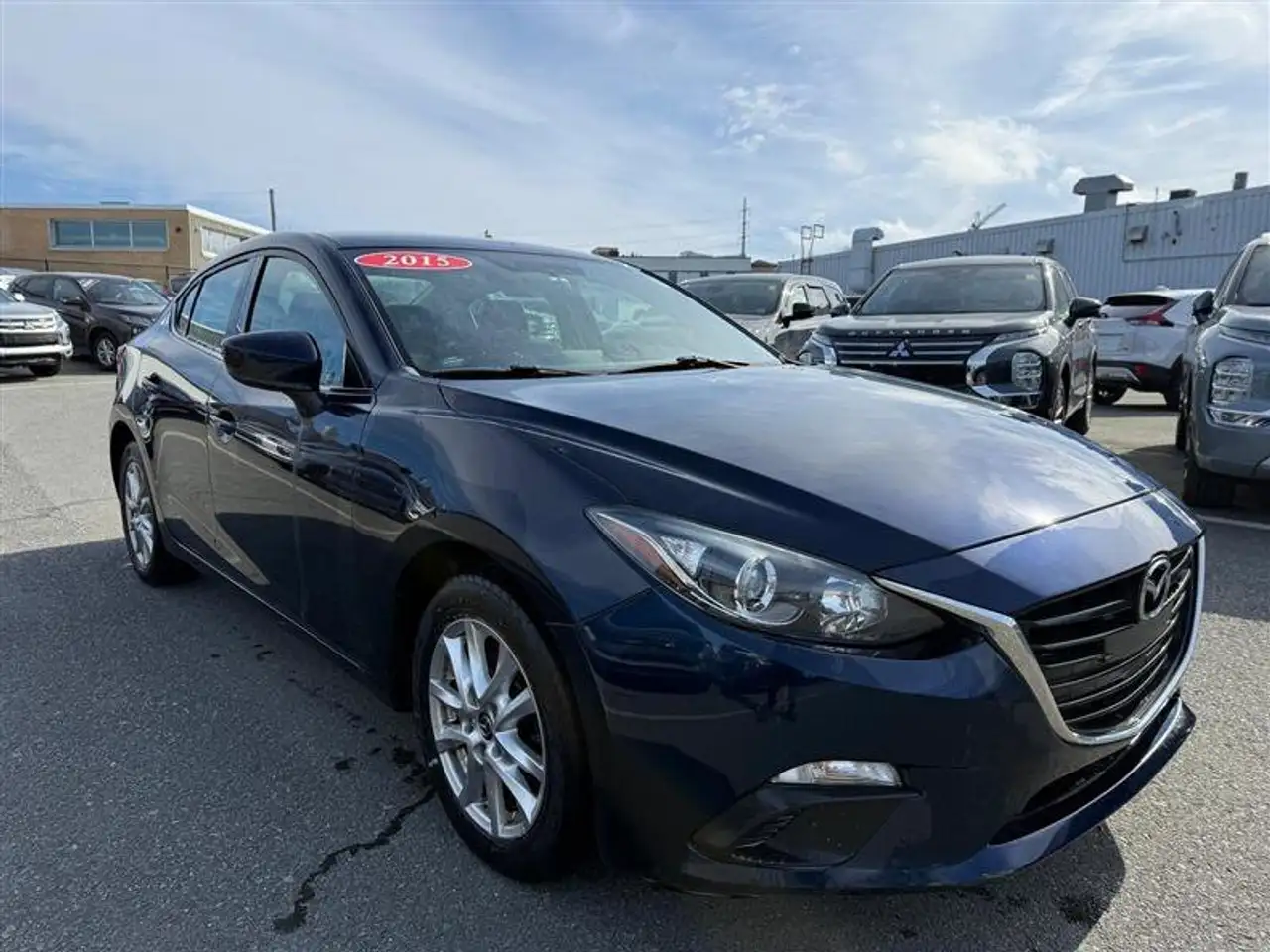 Mazda 3 снимка Mazda 3