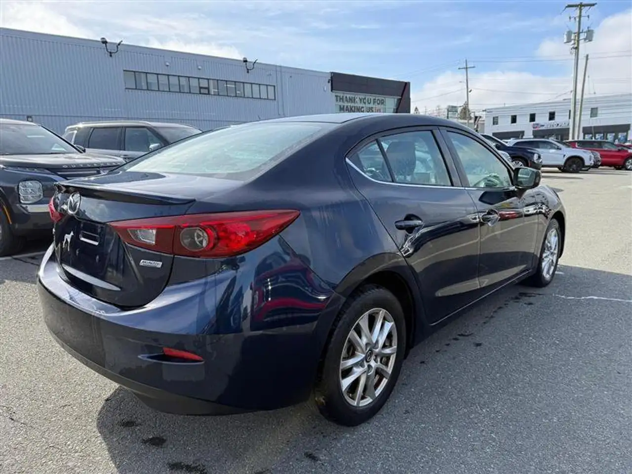 Mazda 3 снимка Mazda 3