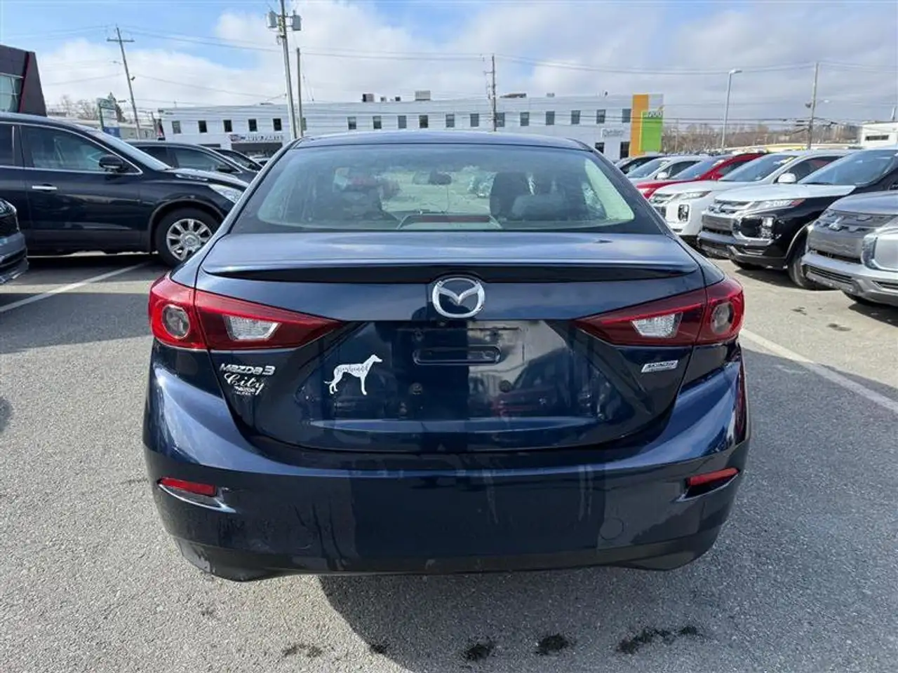 Mazda 3 снимка Mazda 3