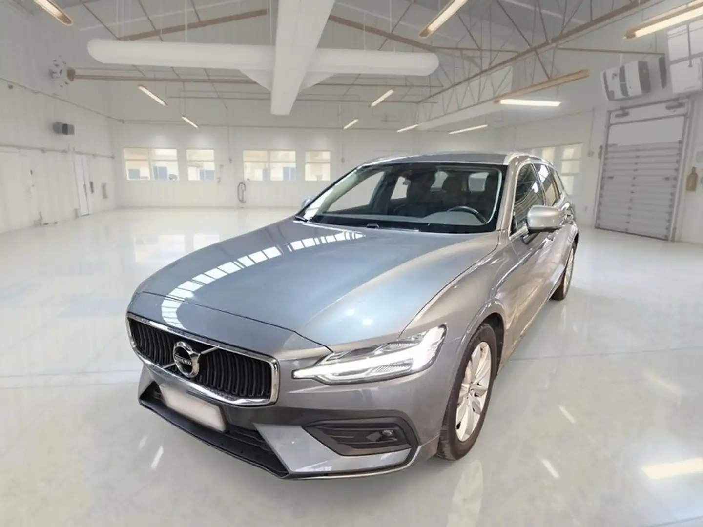 Volvo V60 B4 autom. Momentum Business Pro WAGON - 1