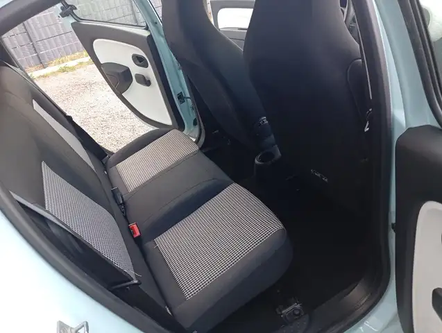 Renault Twingo view 6