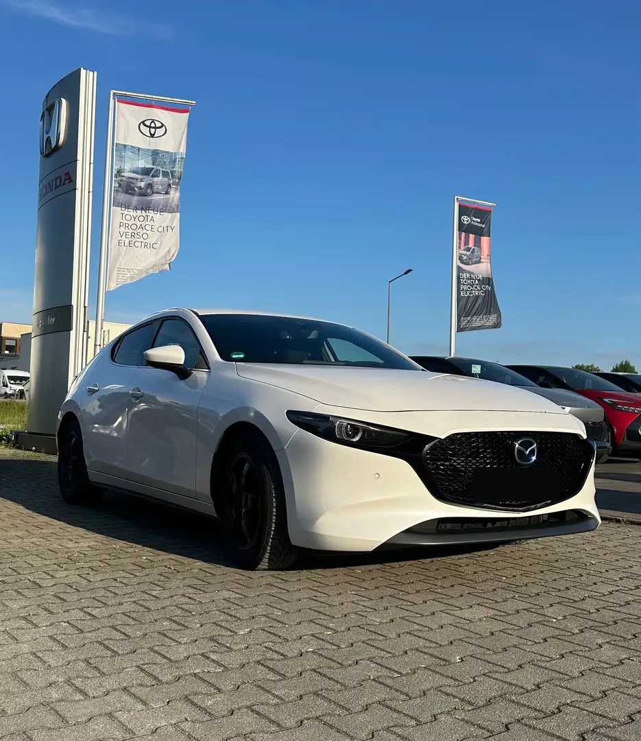 Mazda 3 Selection Weiß - 2