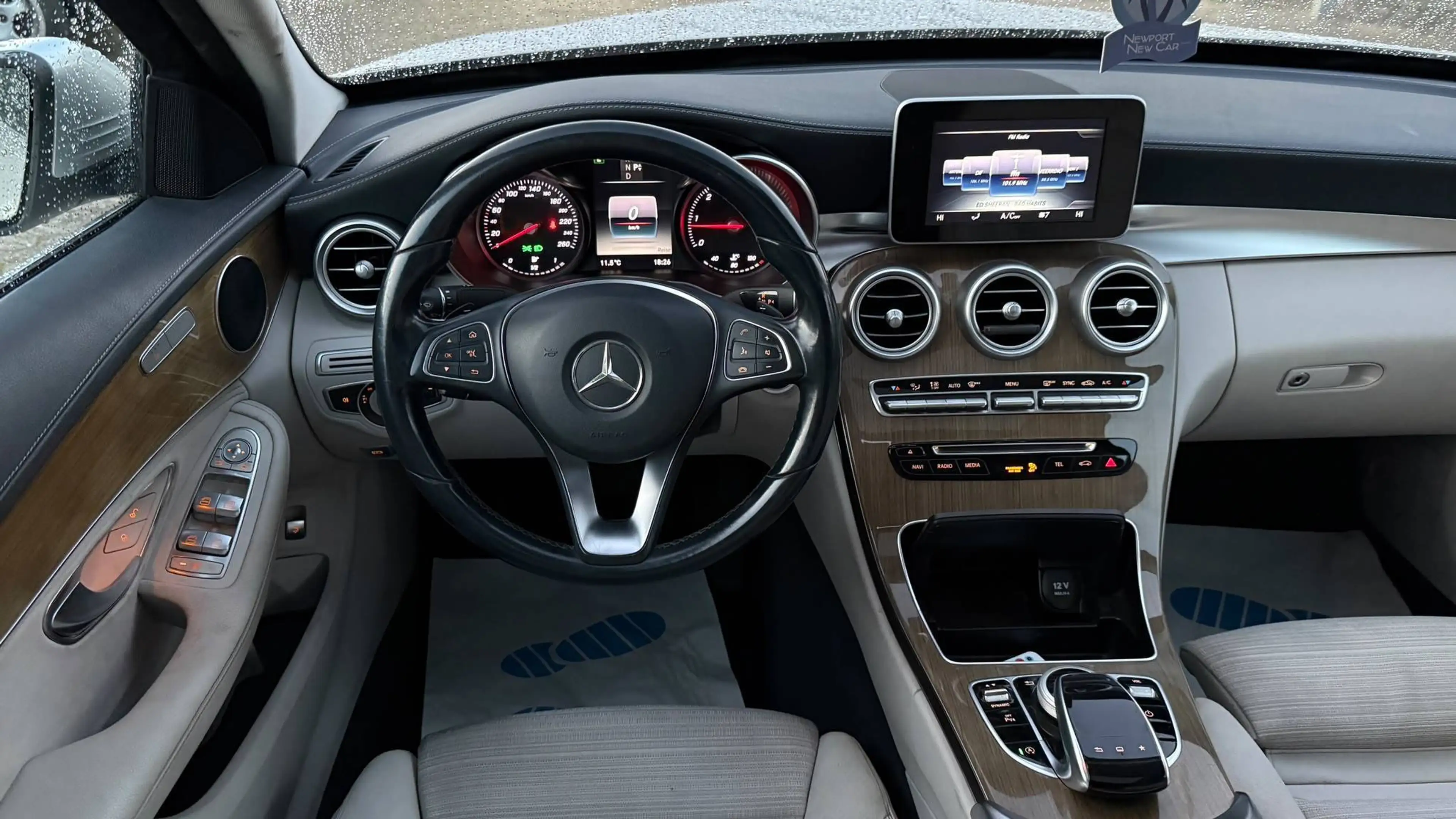 Mercedes-Benz C 220 C 220D BlueTec AMG Paket — photo 14