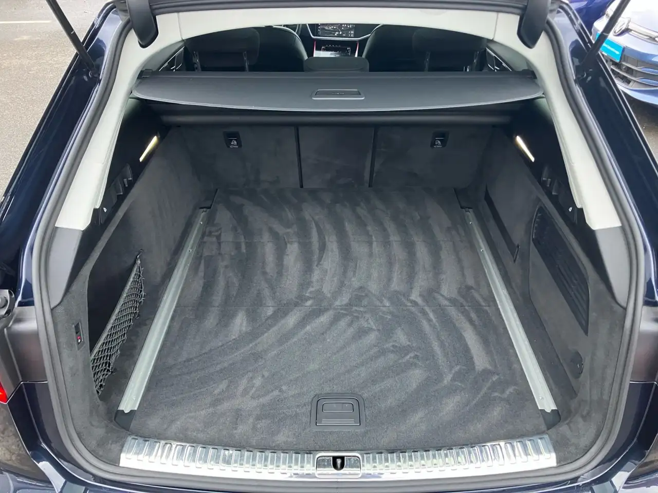 Audi A6 allroad 40 TDI S-tronic / Pano, AHK 16