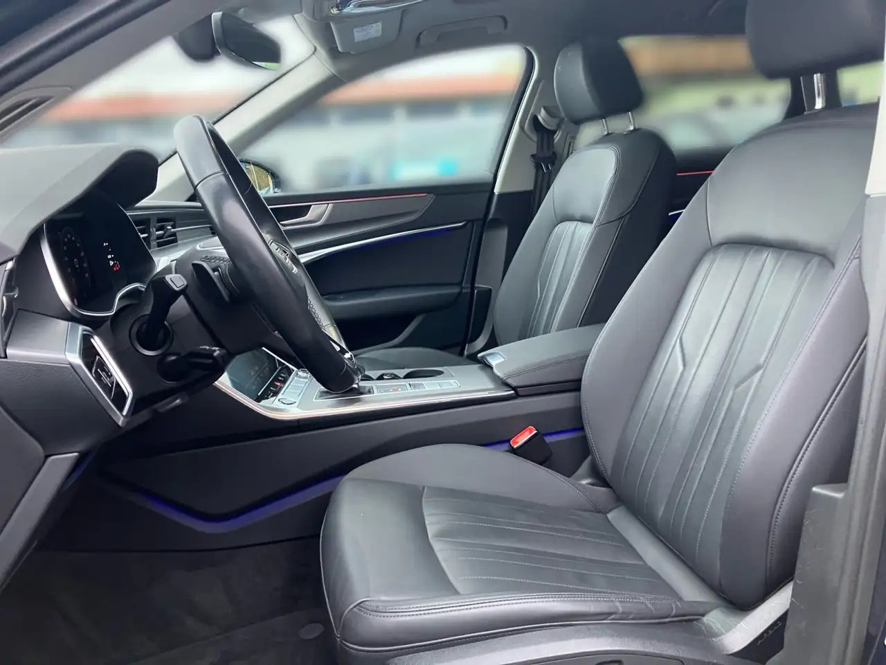 Audi A6 allroad 40 TDI S-tronic / Pano, AHK 13