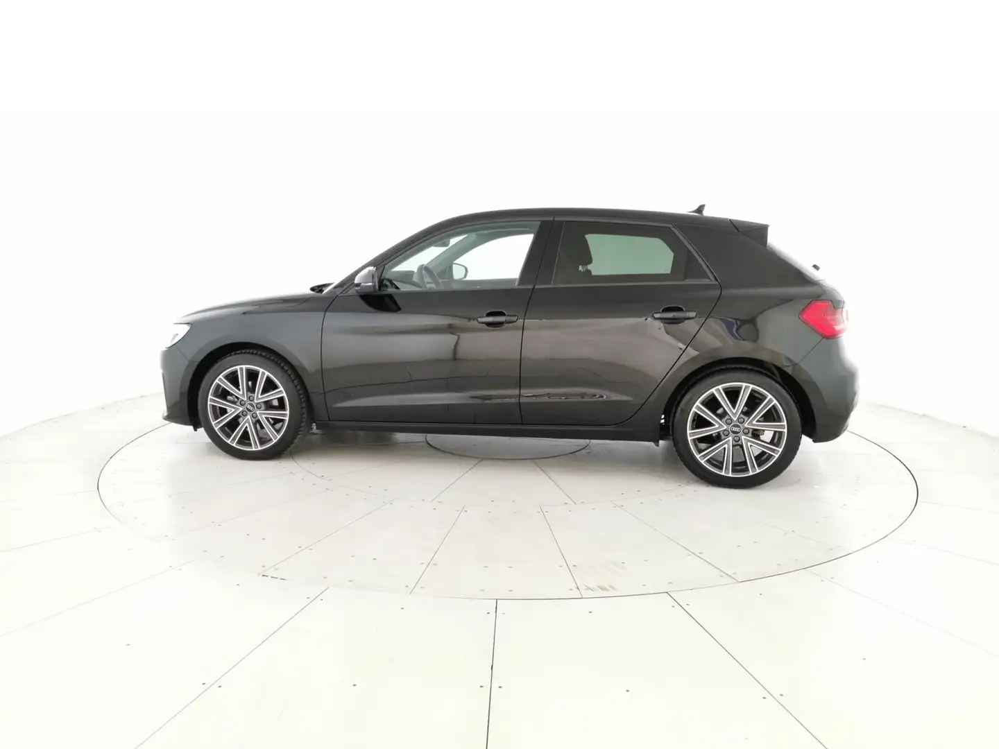 Audi A1 Sportback 30 1.0 tfsi Admired Advanced 110cv Nero - 2
