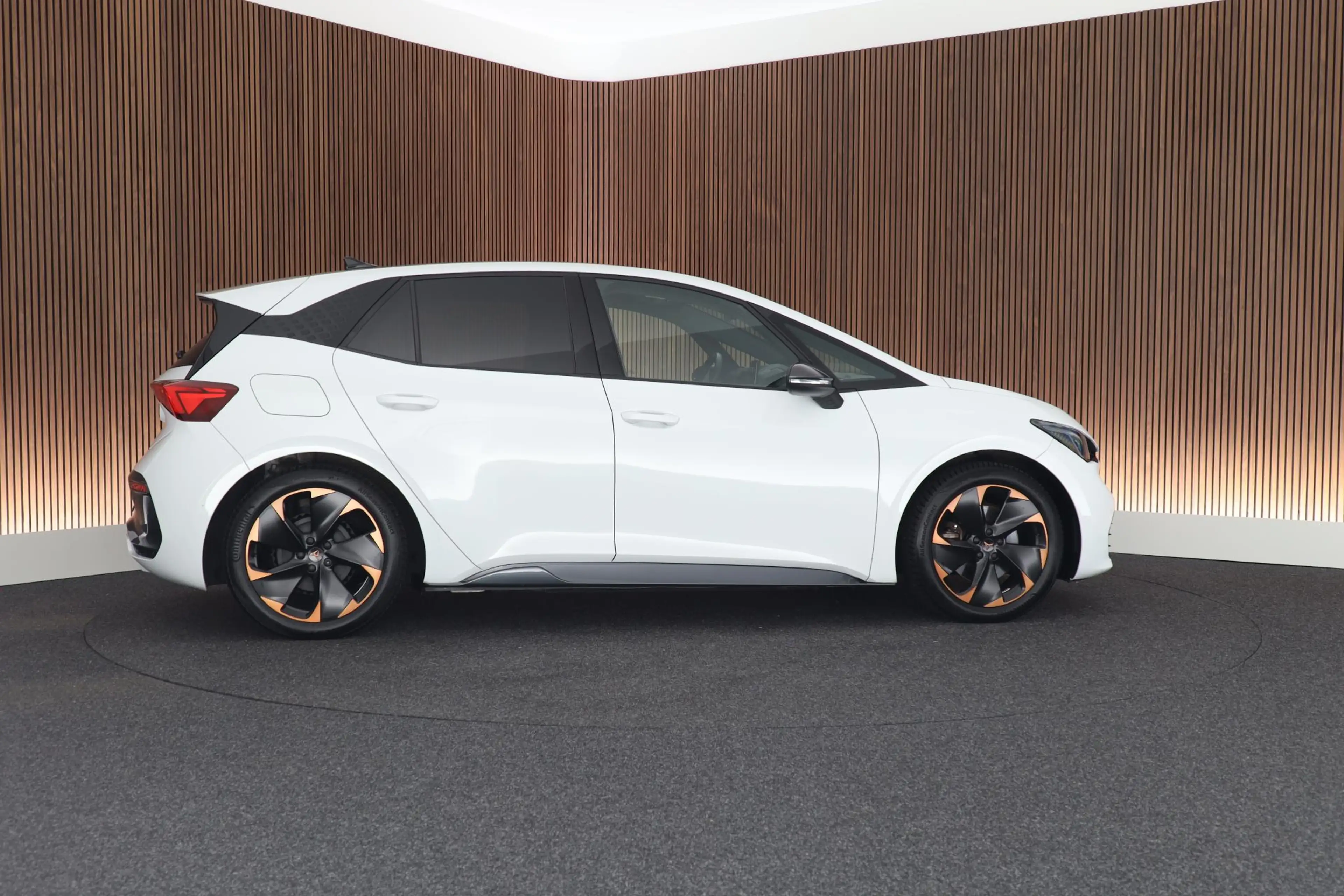 CUPRA Born Performance One 204pk 62 kWh SOH 91% Keyless Stoel — photo 10