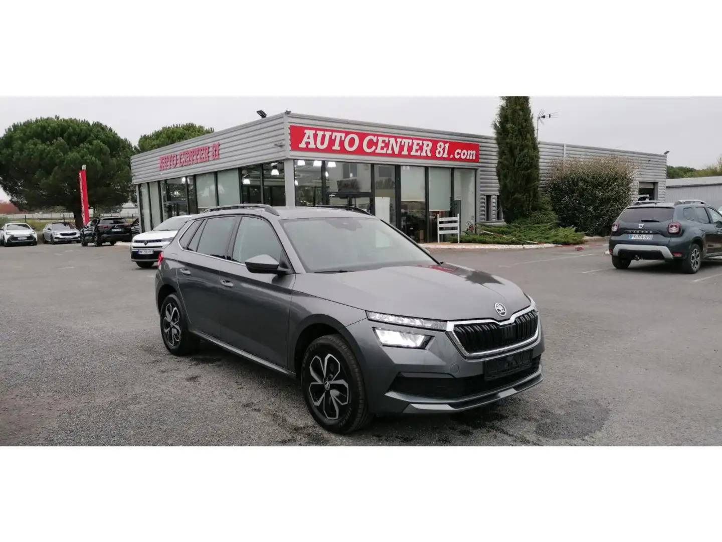 Skoda Kamiq 1.0 TSI Evo 110 DSG7 Ambition PRIX HT POUR EXPORT DZ Gris - 1