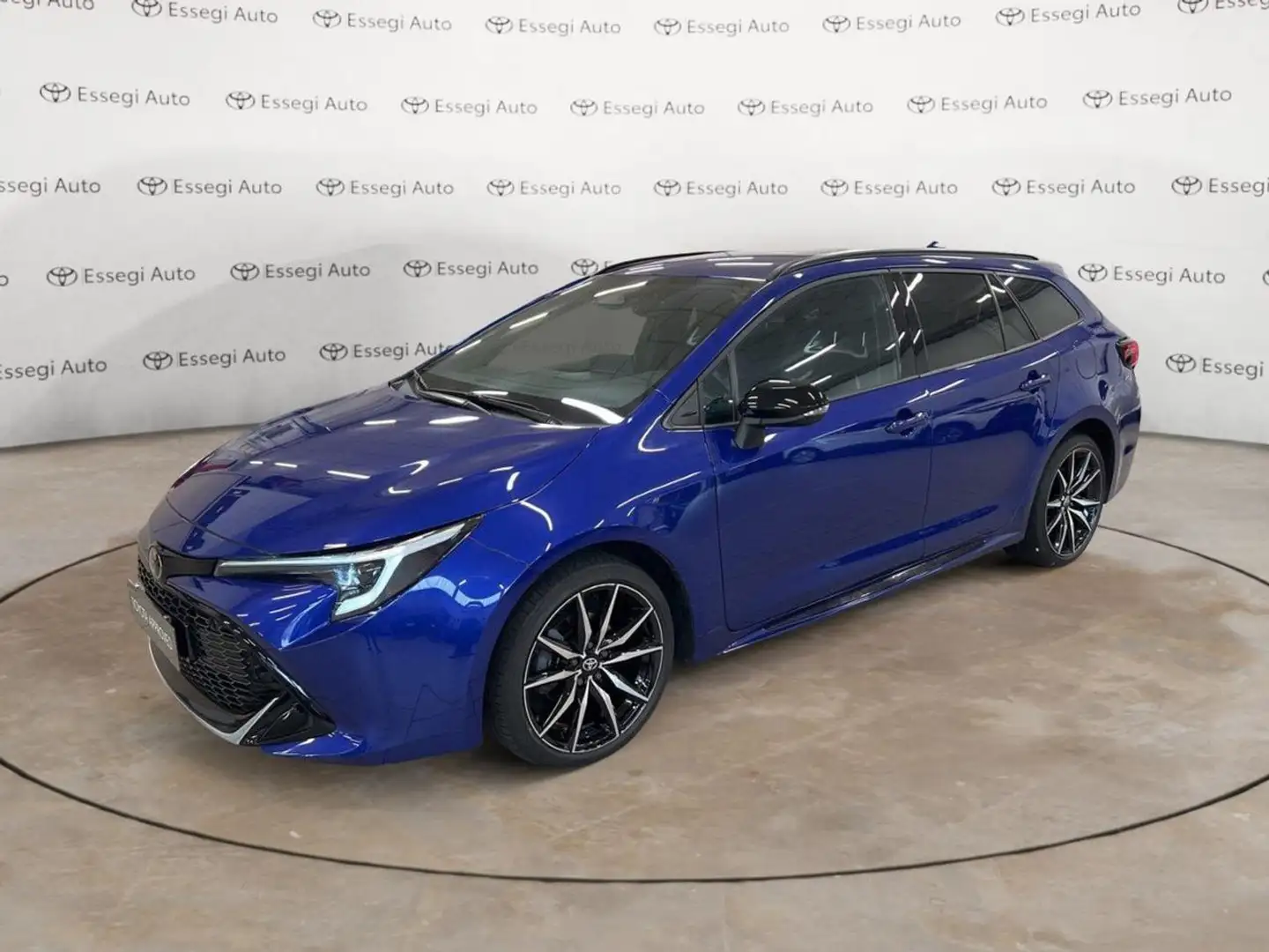 Toyota Corolla GR SPORT 1.8 Hybrid Touring Sports Modrá - 1
