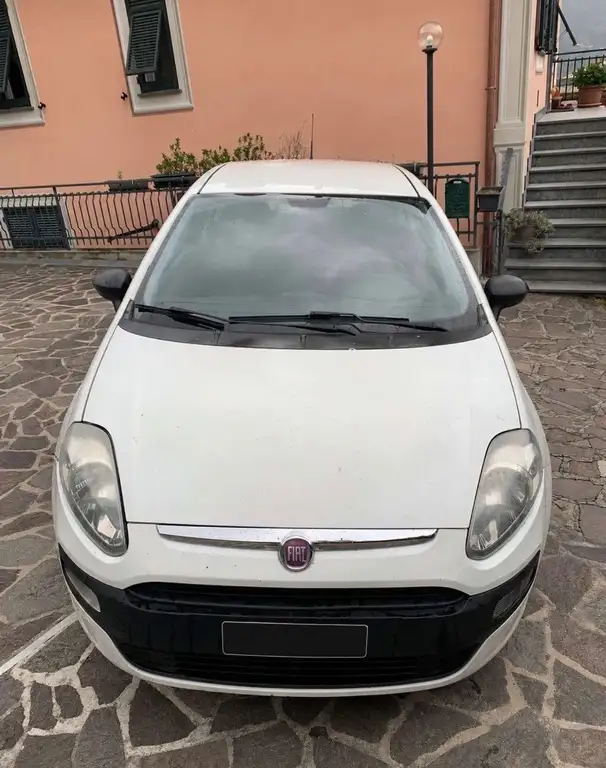 Fiat Punto Evo 2011 из Европы — купить под ключ