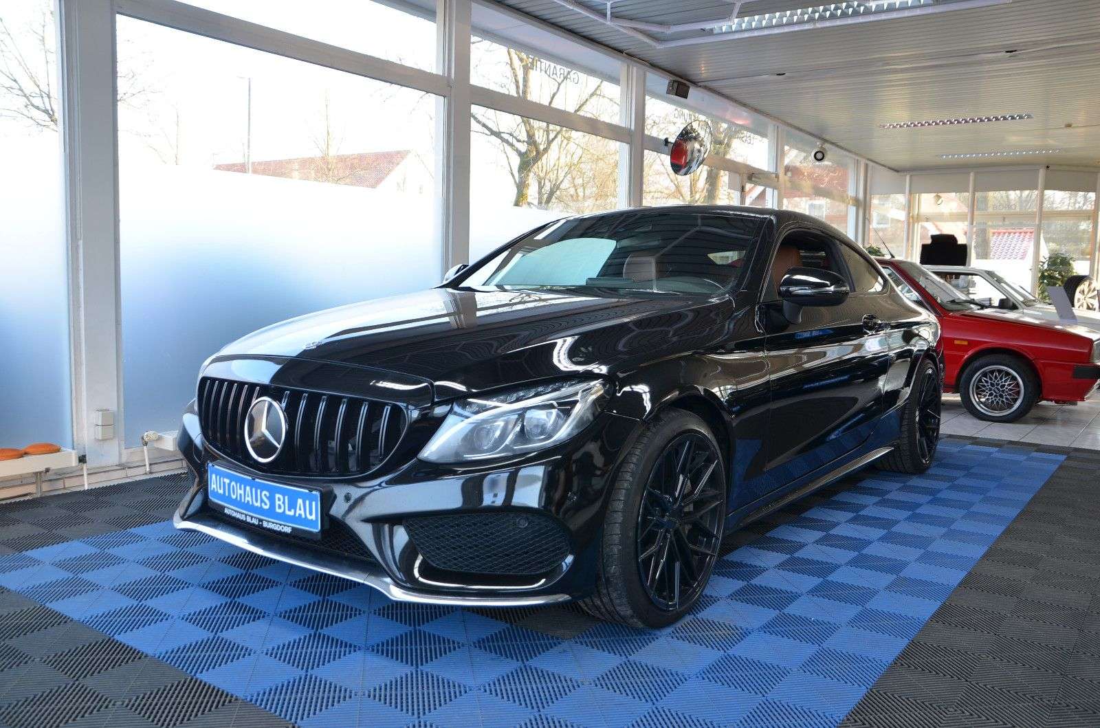 Használt Mercedes Benz C-Class 300