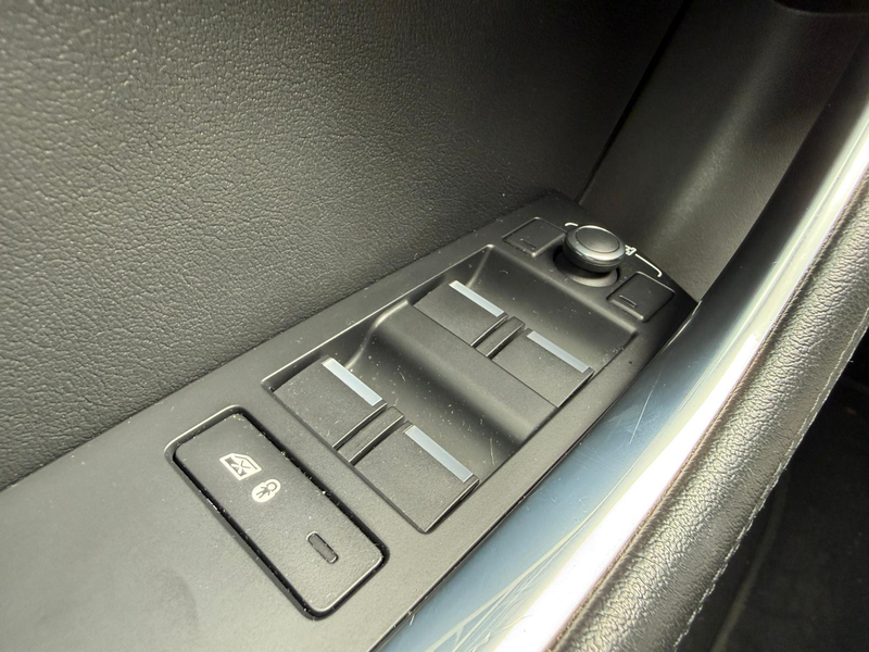 Jaguar XE 2.0 P250 S *Cruise Control & Navigatie* — photo 15