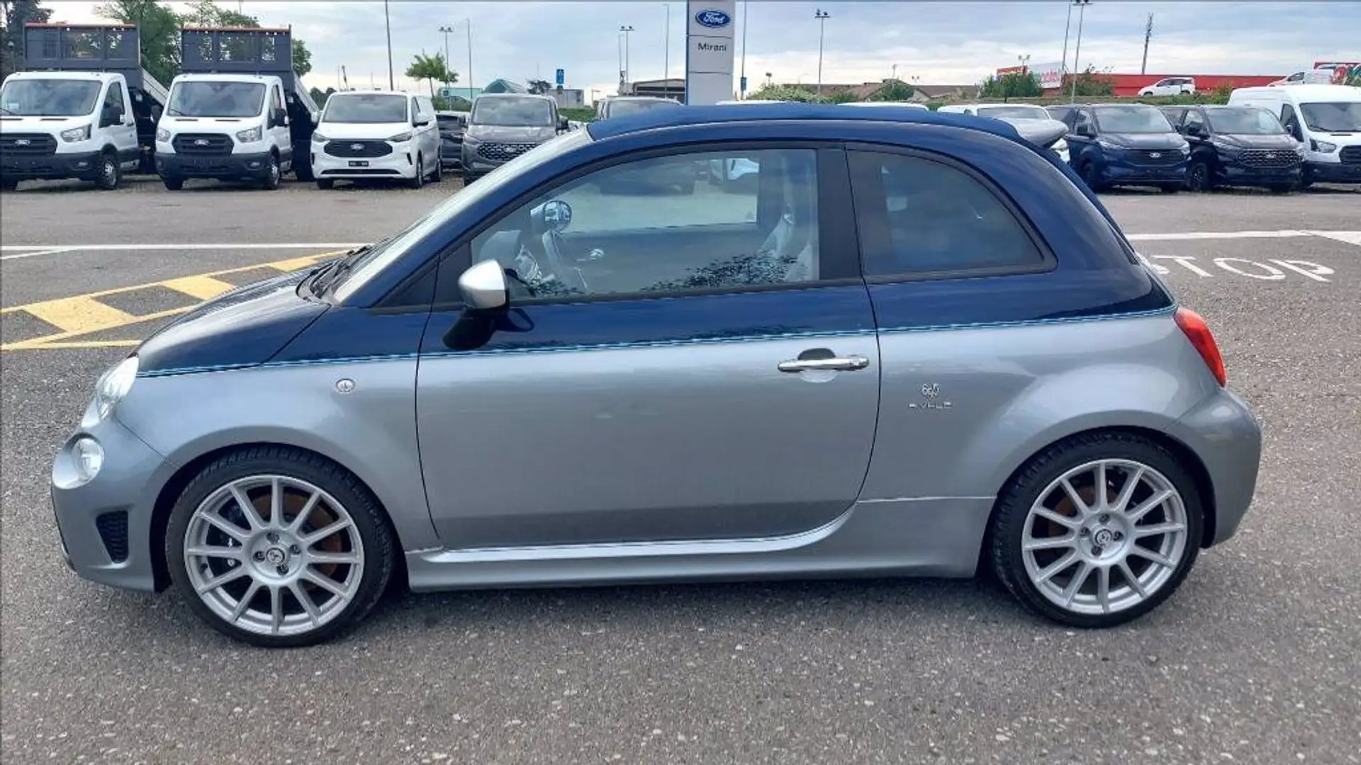 Abarth 500 695 1.4 16v Rivale 180cv Šedá - 2
