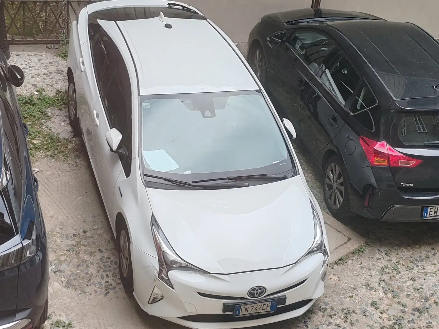 Toyota Prius Prius IV 2016 1.8h Style ecvt Bianco - 2