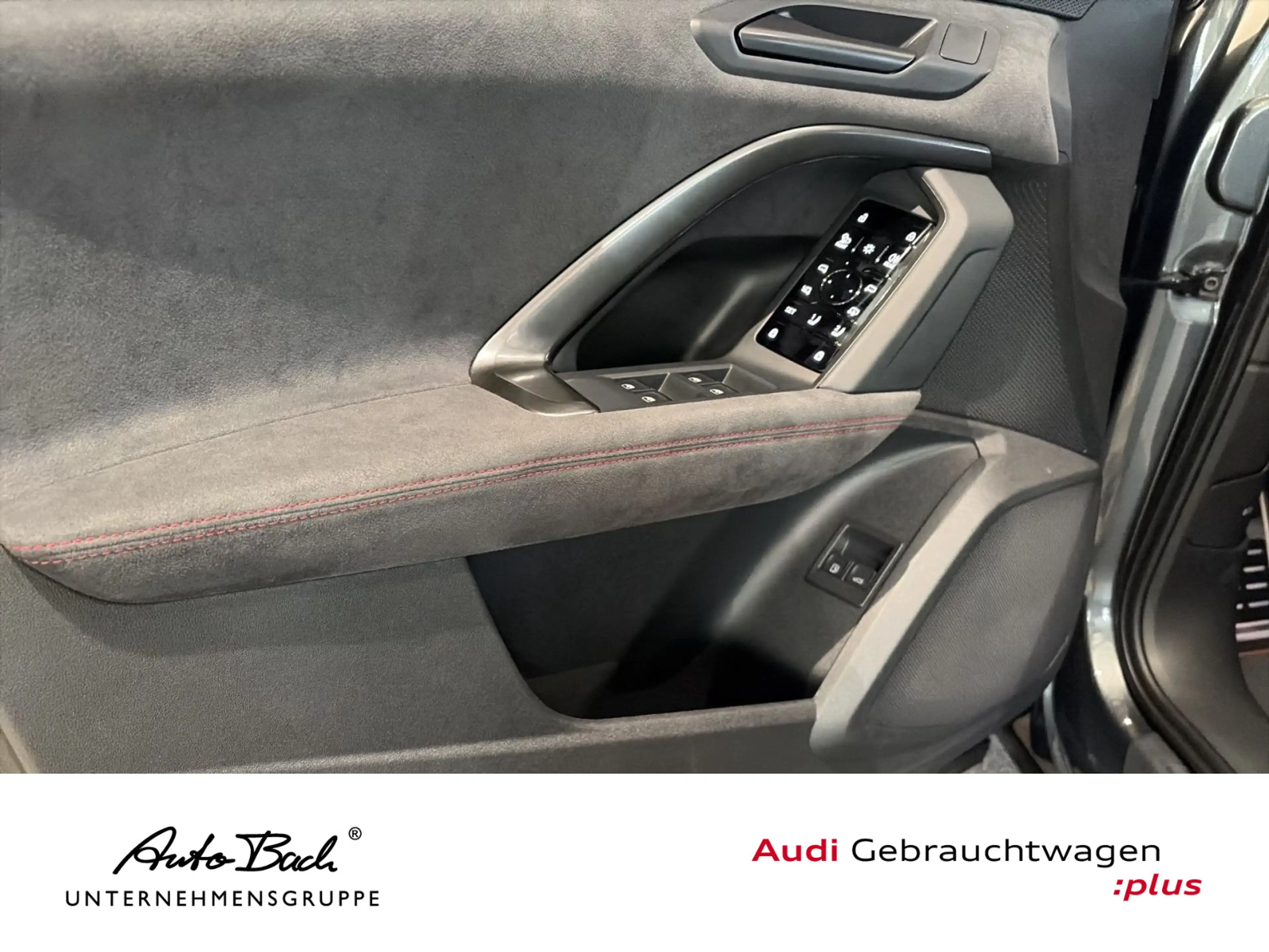 Audi Q5 e-hybrid S line qu Navi LED Standklima ACC AH — photo 15