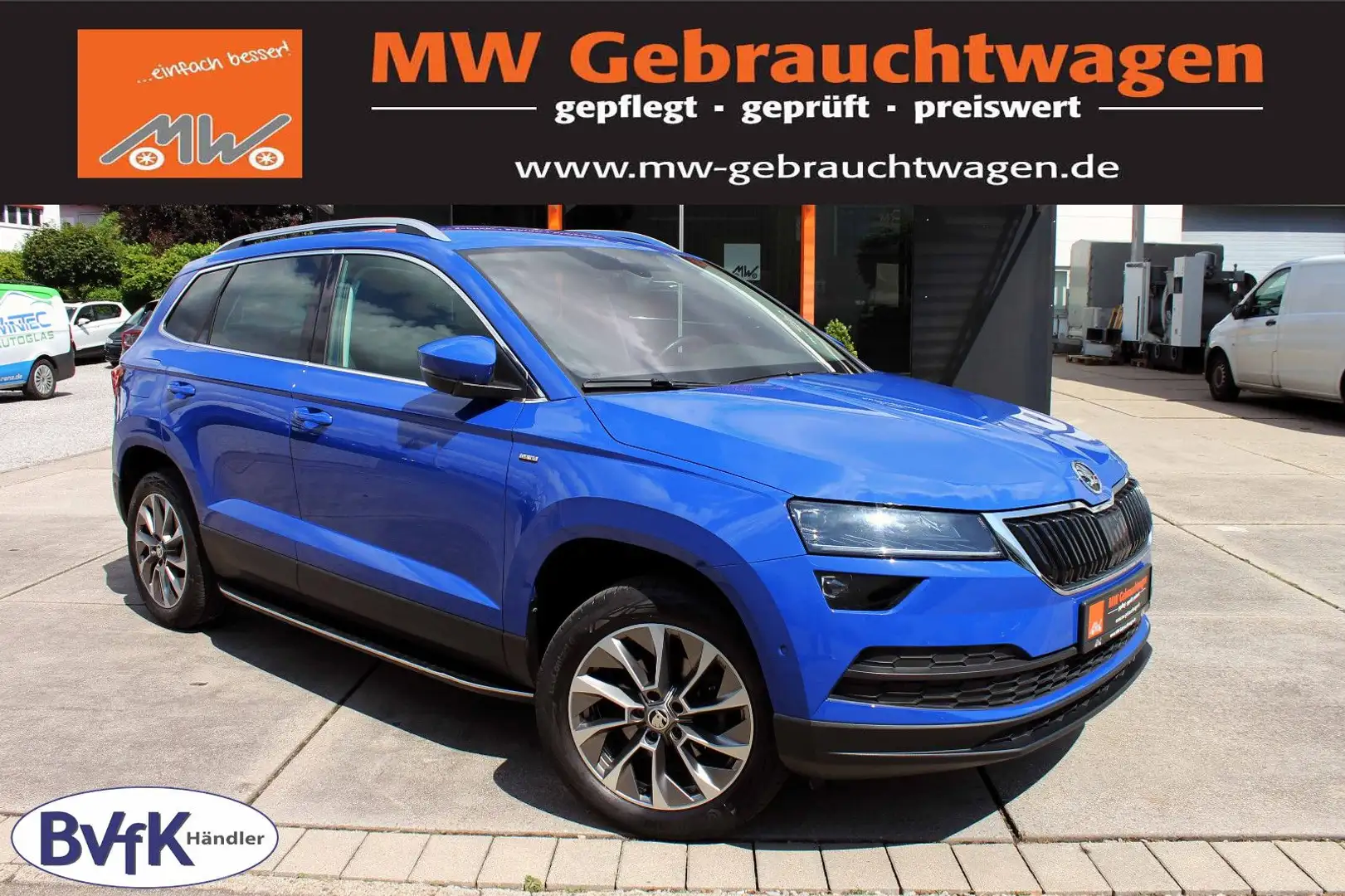 Skoda Karoq Clever 1.5TSI DSG ACC 360° LED SHZ CarPlay Blauw - 1