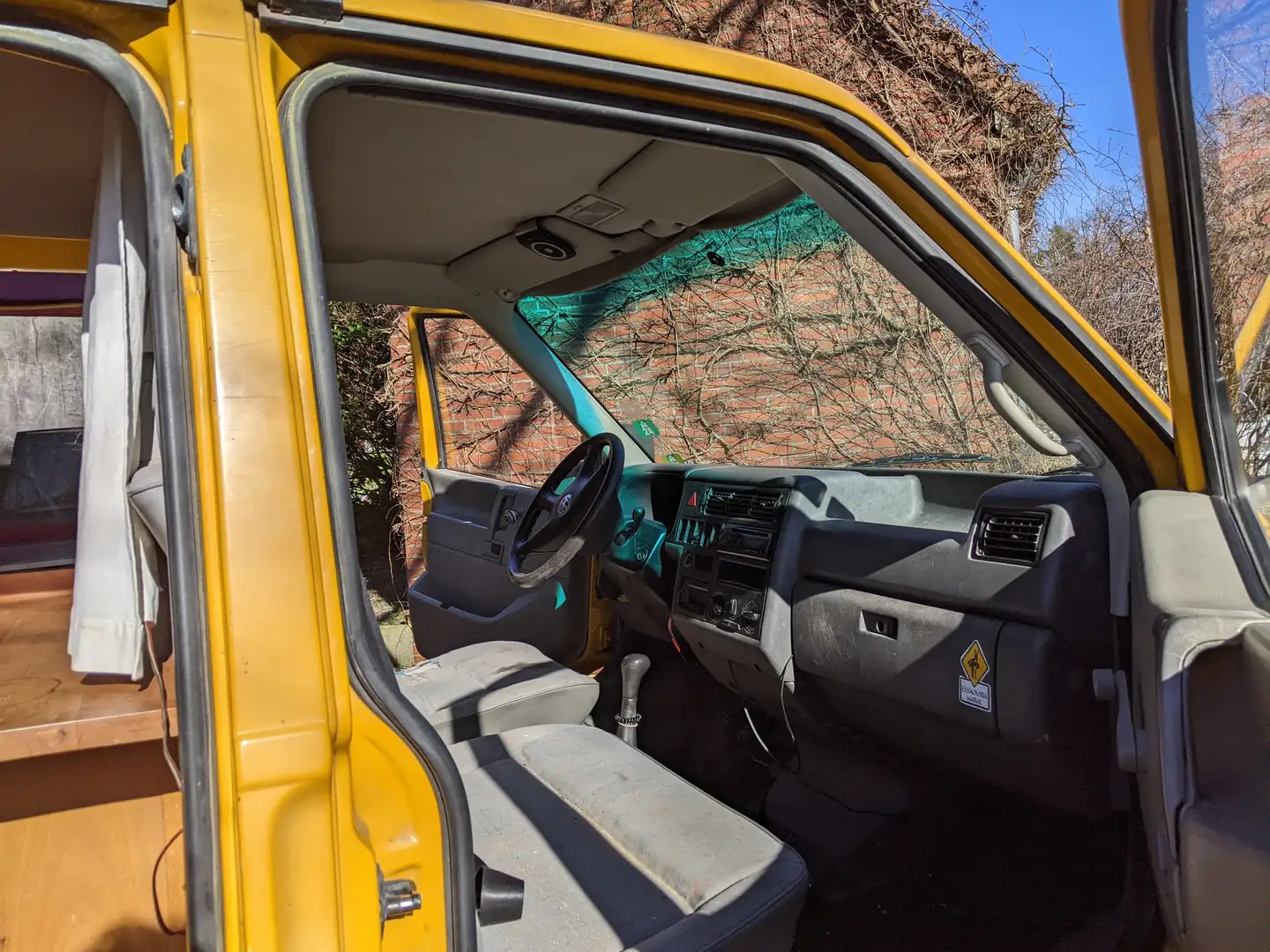 Volkswagen T4 2.5 Tdi 102cv camper Giallo - 2