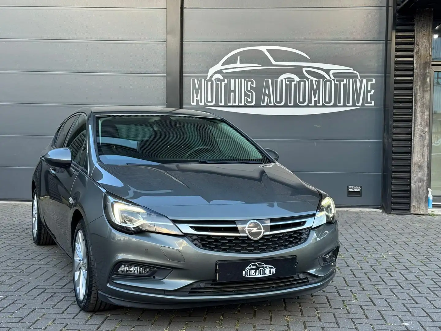 Opel Astra 1.4 Turbo Business+ Gris - 2