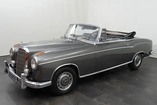 Mercedes-Benz 220 S Ponton Cabriolet