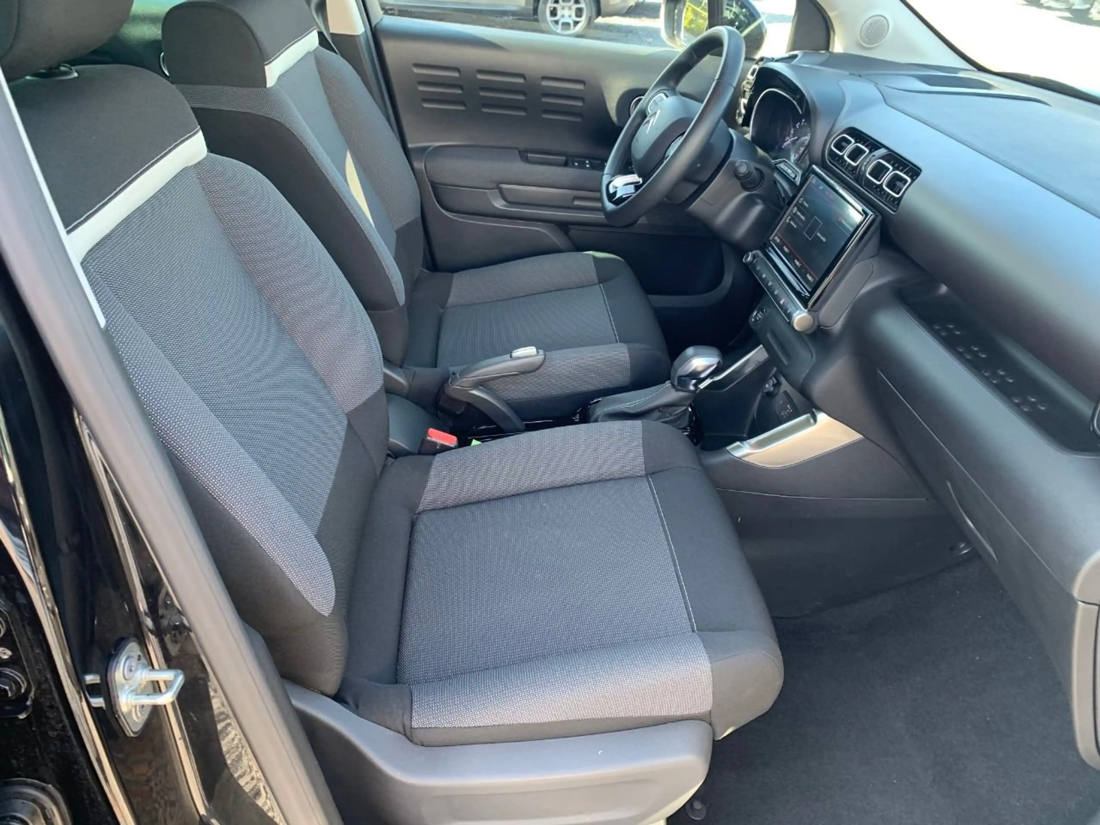 Citroen C3 Aircross 1.2 Turbo 130 Automaat MAX — photo 15