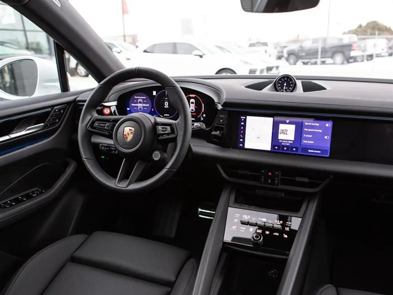 Porsche Macan снимка Porsche Macan