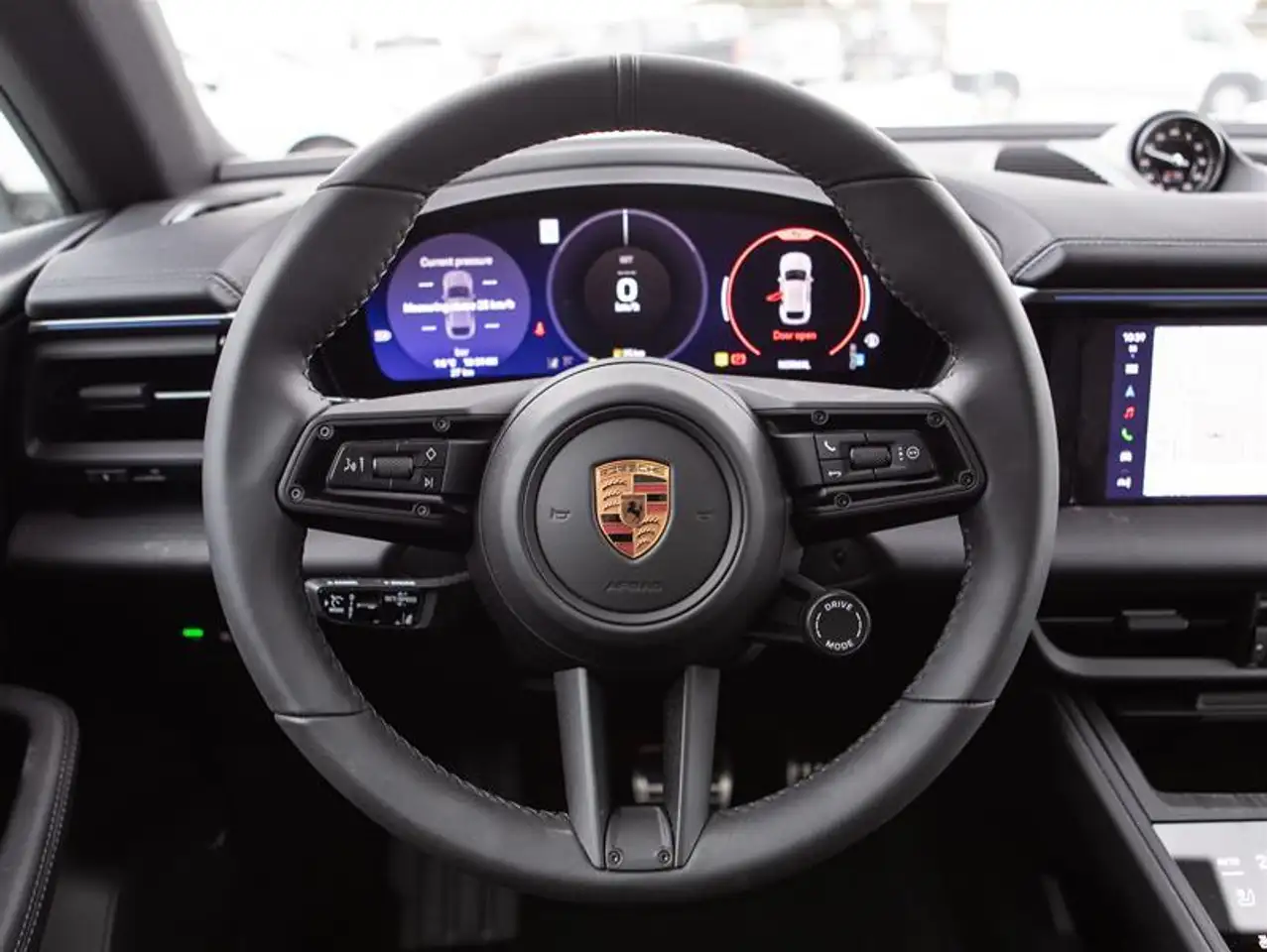 Porsche Macan снимка Porsche Macan